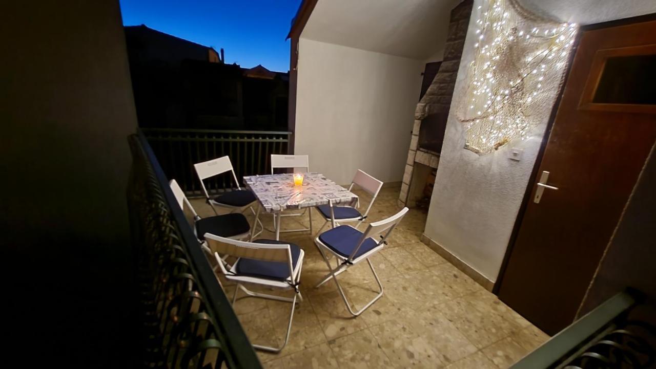 Villa Perlica à Vodice Extérieur photo